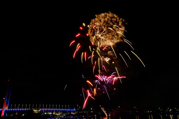 20240101_Fireworks_Docklands-006